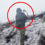 ロケットランチャー（RPG-7）を撃つロシアの動員兵