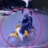 猛スピードの車とバイクが正面衝突する事故（ベトナム）